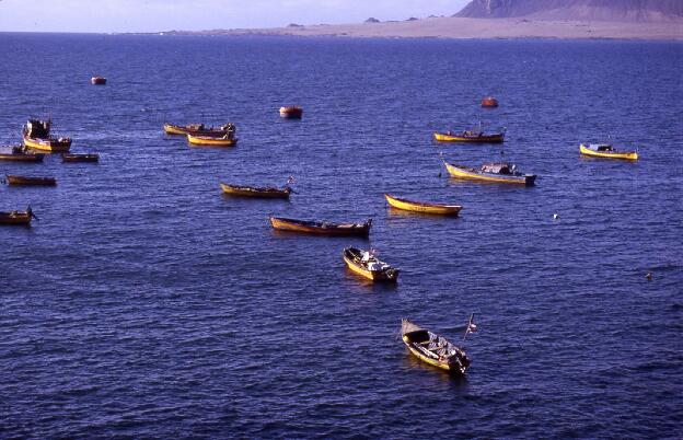 Boote im Hafen von Chanaral.